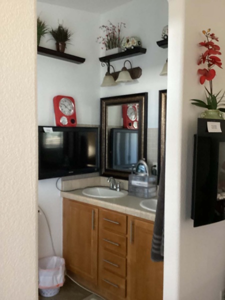 3 Bedrooms Bedrooms, ,2 BathroomsBathrooms,Rancho Rialto Home,For Sale,1262