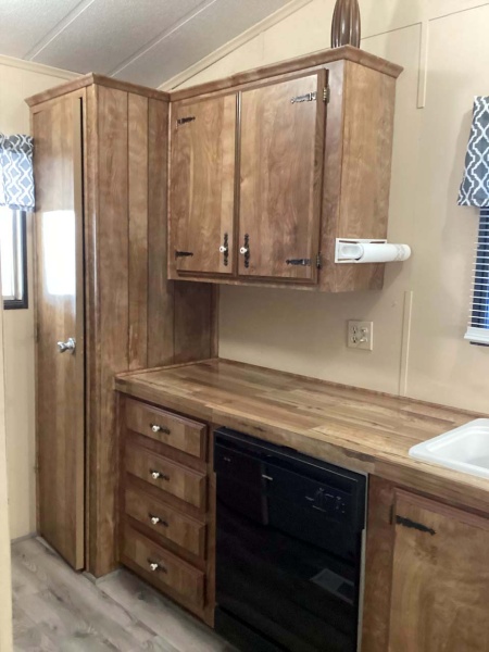 2 Bedrooms Bedrooms, ,2 BathroomsBathrooms,Mesa Verde RV Resort,For Sale,1285