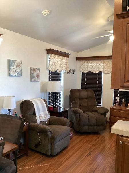 1 Bedroom Bedrooms, ,1 BathroomBathrooms,Rancho Rialto Home,For Sale,1304