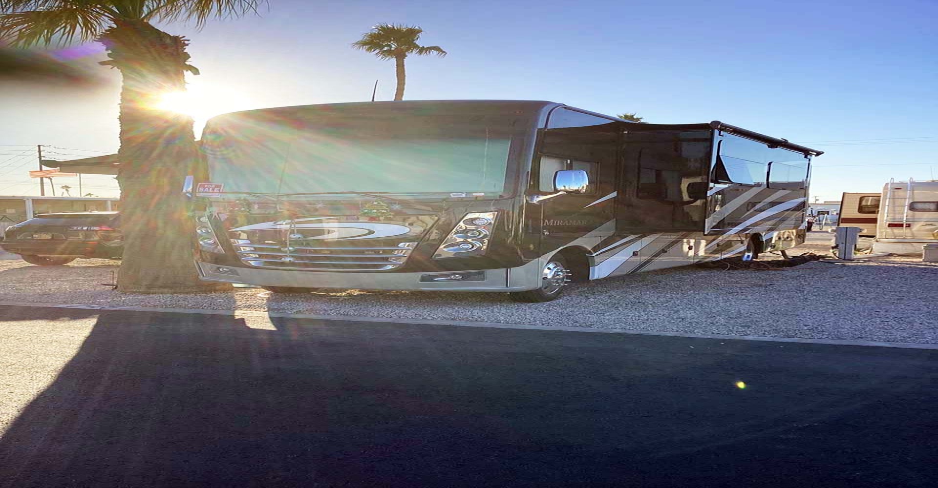 2020 Thor Motorcoach Miramar 35.3 Class A V10 Gas