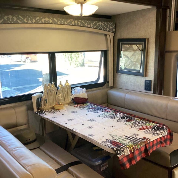 1 Bedroom Bedrooms, ,2 BathroomsBathrooms,RV Inventory,Sold,1323