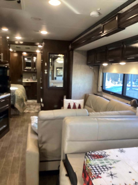 1 Bedroom Bedrooms, ,2 BathroomsBathrooms,RV Inventory,Sold,1323