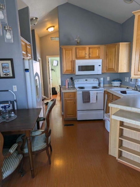 1 Bedroom Bedrooms, ,1 BathroomBathrooms,Rancho Rialto Home,Sold,0,1387