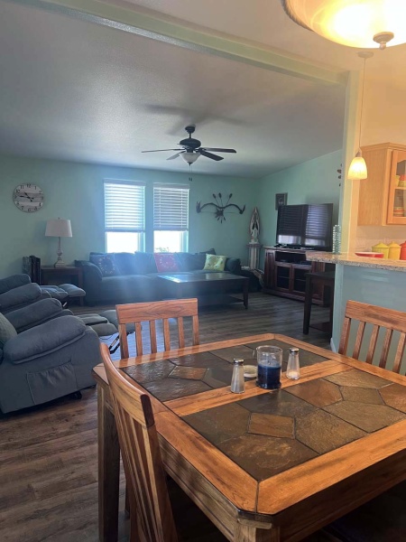 2 Bedrooms Bedrooms, ,2 BathroomsBathrooms,Rancho Rialto Home,Sold,0,1388