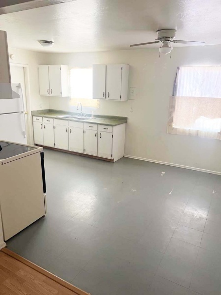 3 Bedrooms Bedrooms, ,1.5 BathroomsBathrooms,RV/FSBO Home Inventory,For Sale,0,1389