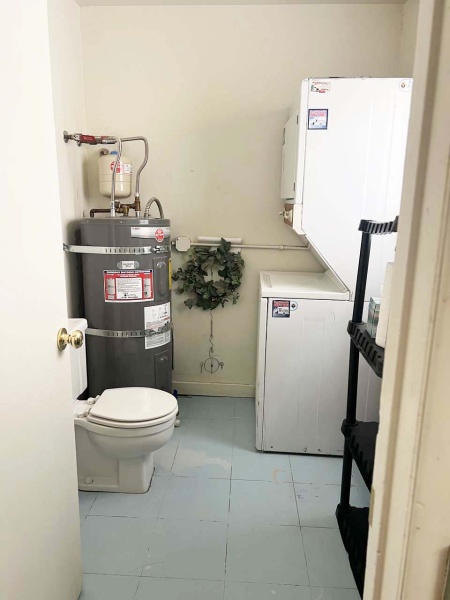 3 Bedrooms Bedrooms, ,1.5 BathroomsBathrooms,RV/FSBO Home Inventory,For Sale,0,1389