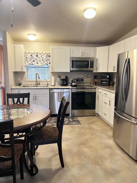 2 Bedrooms Bedrooms, ,2 BathroomsBathrooms,Rancho Rialto Home,Sold,0,1409