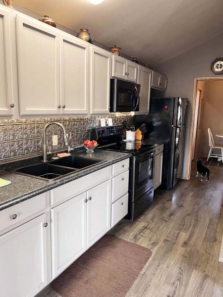 1 Bedroom Bedrooms, ,1 BathroomBathrooms,Rancho Rialto Home,For Sale,0,1421